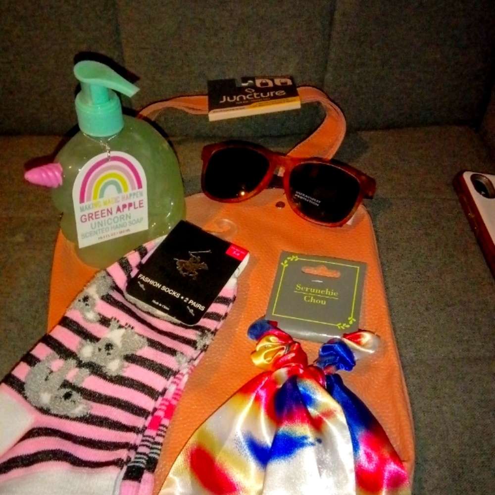 Style goodie bags is what we are doing!! We have some made and much more to come